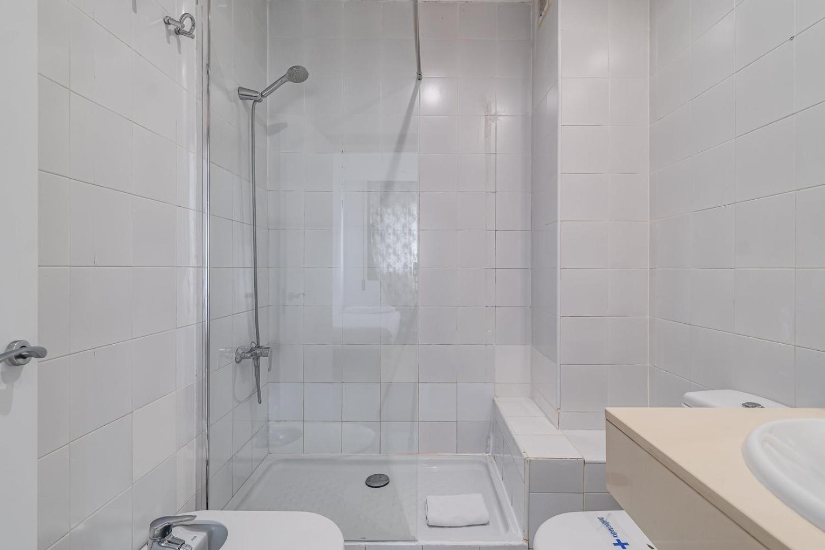 Guestready - Bright Home Near Montjuic Barcelona Eksteriør billede
